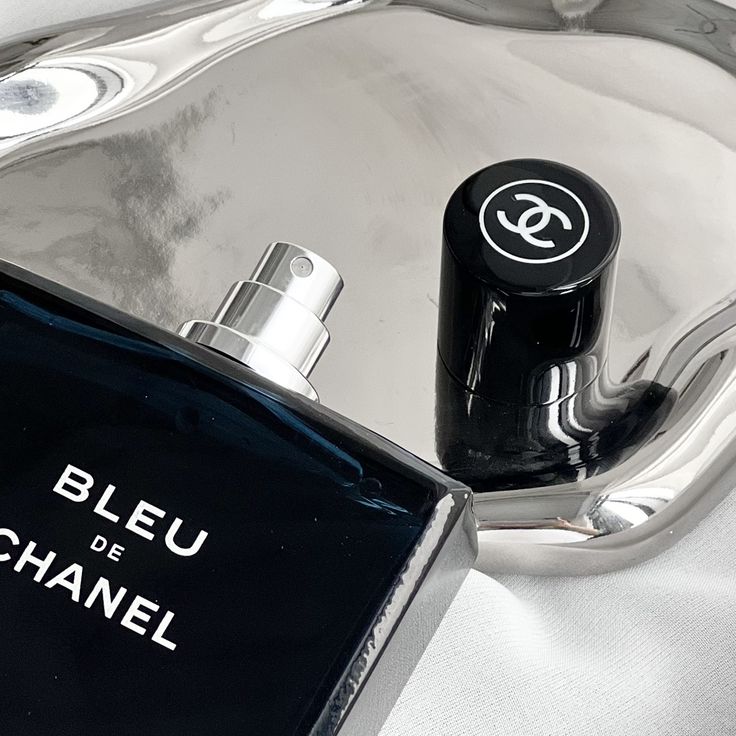Chanel Bleu de Chanel Perfume
