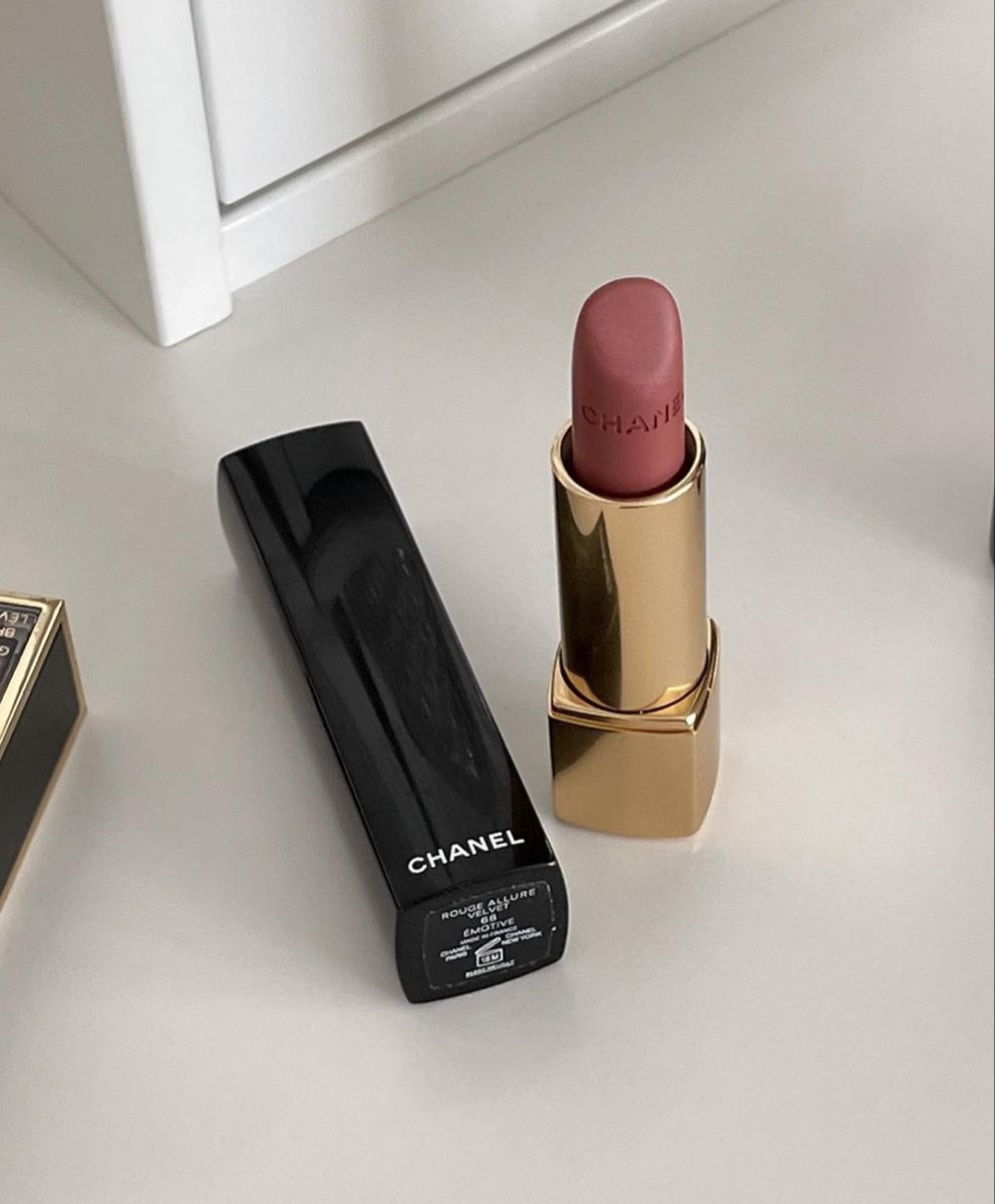 Chanel Rouge Allure Lipstick